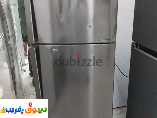 فرصة لا تعوض: ثلاجة LG بحالة ممتازة للبيع في قطر - نظيفة، عملية، مع ضمان وتوصيل مجاني!