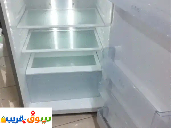 فرصة لا تعوض: ثلاجة LG بحالة ممتازة للبيع في قطر - نظيفة، عملية، مع ضمان وتوصيل مجاني! 4