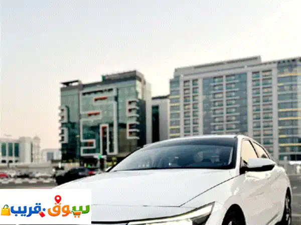 نوفر لك أسطولا متكاملا من أحدث السيارات (اقتصادية، عائلية، وفارهة) لتلبية جميع احتياجاتك. أفضل ... 4