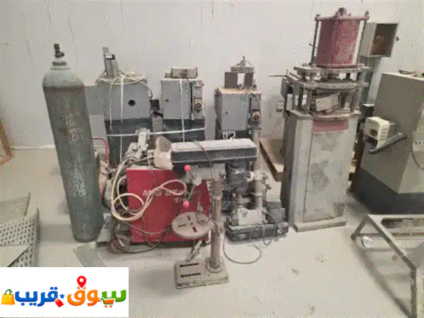 يوجد لدي مكاين مصنع المنيوم للبيع مناشير كلها ايطاليا أصلية. المكان أم القيوين الصناعية الجديدة. ... 4