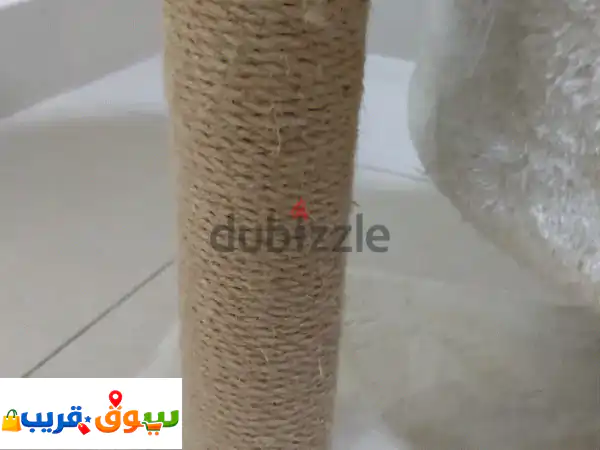 شجرة و برج قطط فاخرة (مستعملة ونظيفة) - لم تستخدمها قطتي! فرصة لقطتك المدللة 4