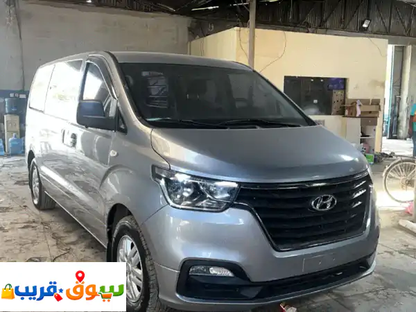 شركة جسر الخيال في دبي، فان 12 كرسي ب 2200 درهم/ لا يوجد إيجار يومي. الرجاء قراءة الاعلان قبل ...