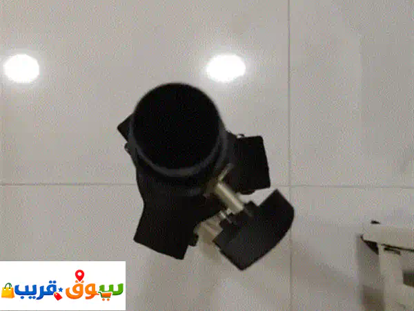 ستاند سماعات كبيرة قوي وجديد مستعمل مرة واحدة فقط السعر قابل للتفاوض
