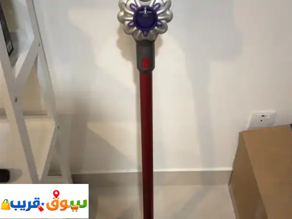 Dyson Vacuum: All attachments & Charger