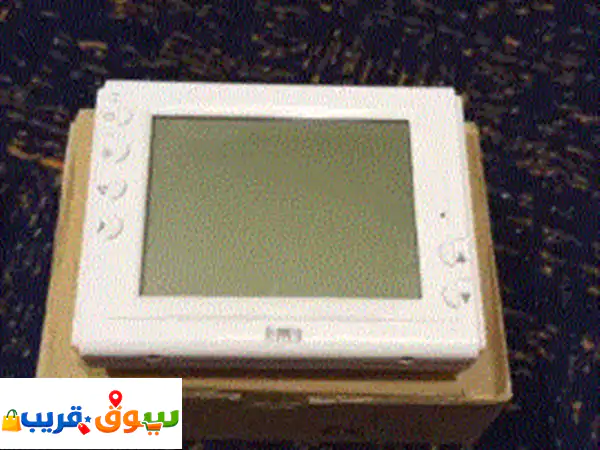 يوجد عشر قطع ثرموثتات تكييف مركزي smk علي بعضهم 1200 درهم جديد بالكرتونه بالحوامل المكان الشارقة 3