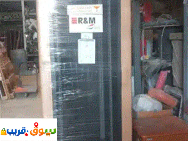 يوجد لدينا مواد تخص الشبكات r m 1) كوابل داتا cat6a 5m موديل (r308247) 2) كباين 42u 27u 3) باتش ... 3