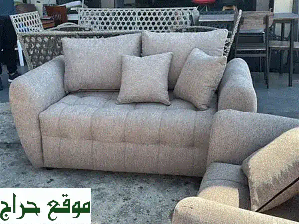 صالون جديد بسعر مستعمل Brand new comfortable 2 sofas still in nylon