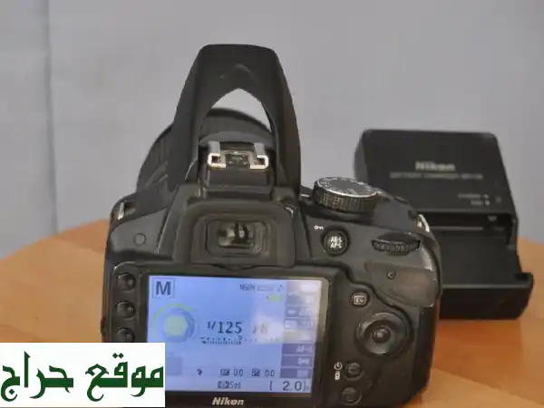 d3200 كاميرا نيكون lens 18  105 بحالة جيده aed500