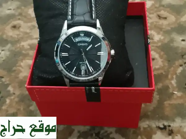 للبيع ساعة casio جديدة غير مستخدمه سعر الشراء 25 دينار...