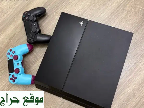 بلايستيشن 4 (500 جيجا) بحالة ممتازة + تحكمان...