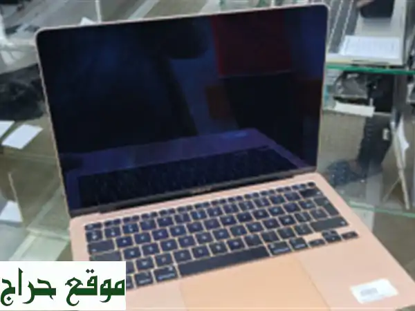 MacBook air M12020