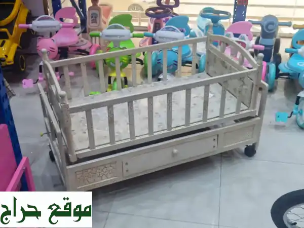 سرير الهانم سرير سعودي للبيع اجود انواع الخشب الزان
