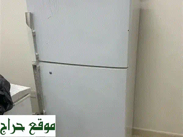 fridge good in condition