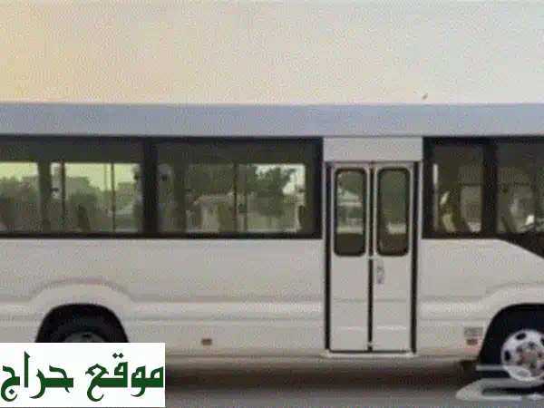 في الرياض باصات كوستر تويوتا مع السائق