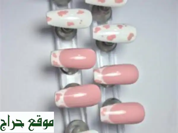 Press on nails personnaliser أظافر الصلاة