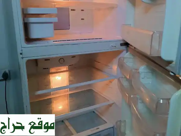 فرصة لا تعوض! ثلاجة سامسونج نو فروست (بابين) مستعملة بحالة ممتازة | تبريد فائق بسعر 55 دينار بحريني!