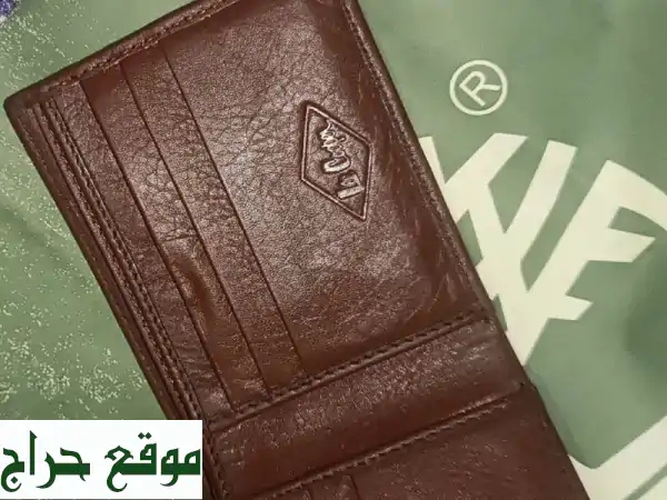 محفظة جلد طبيعي رجالي أنيقة: لمسة فخامة بسعر 69 ر.س - كلاسيك وكاجوال