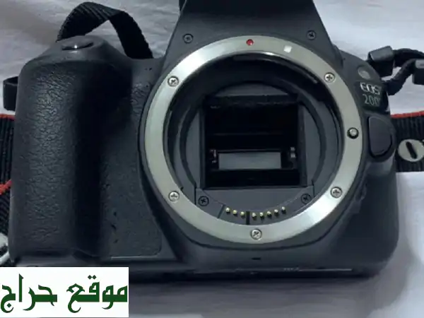 للبيع: كاميرا Canon 200D احترافية بحالة ممتازة -...