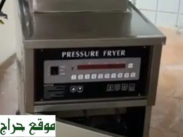 فرصة ذهبية: معدات مطاعم نظيفة بأبها - استخدام سنة وأقل! (بروست، شاورما، ثلاجات والمزيد)