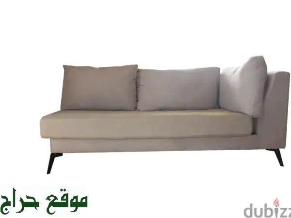 كنب زاوية (L-Shaped Sofa) بيج فاخر كتان | كالجديد وبسعر قابل للتفاوض (فرصة لا تفوت!)