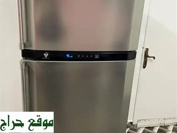 🔥 فرصة ذهبية: ثلاجة شارب كبيرة جدًا (كبيرة...