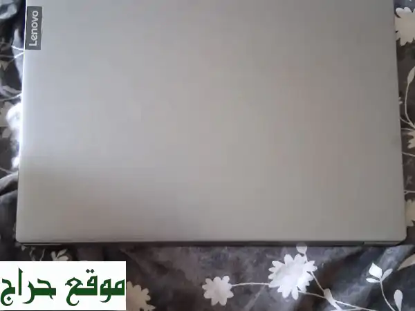 فرصة لا تُعوّض! لابتوب شبه جديد للبيع بـ 800 ريال فقط...