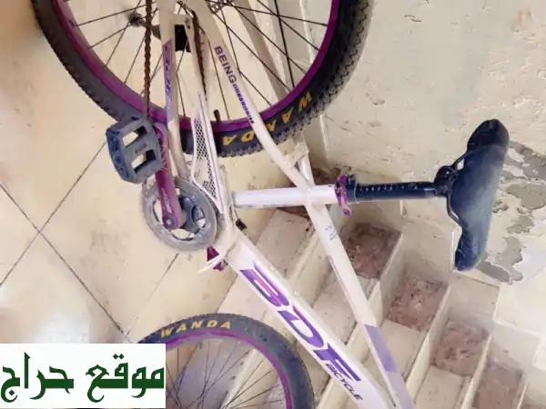 فرصة ذهبية: دراجتان هوائيتان للبيع بأبوظبي (مدينة...