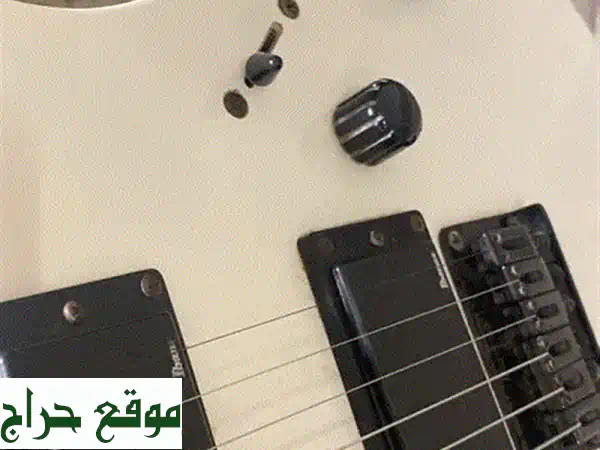 جيتار كهربائي IBANEZ GIO للبيع | بحالة ممتازة + شنطة وستاند | فرصة للموسيقيين!