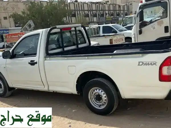 وانيت لنقل العفش وجميع الأغراض من داخل الى خارج الرياض
