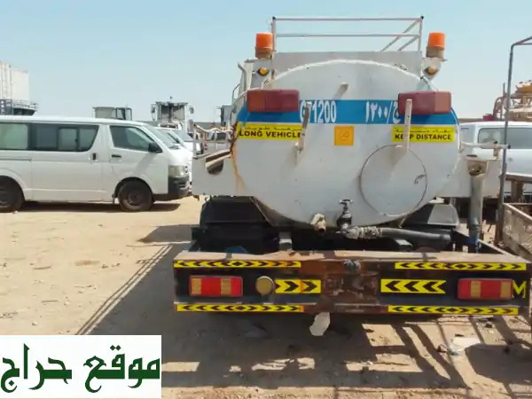 للبيع: شاحنة صهريج إيفيكو (تتكر) 2002 - 1200 جالون، 5 طن،...