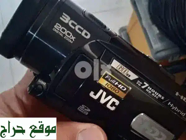 كاميرا JVC FULL HD 60GB: التقط ذكرياتك بوضوح فائق...