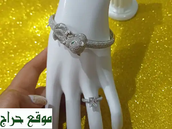 تألقي بفخامة لا مثيل لها: طقم سوار وخاتم رأس...