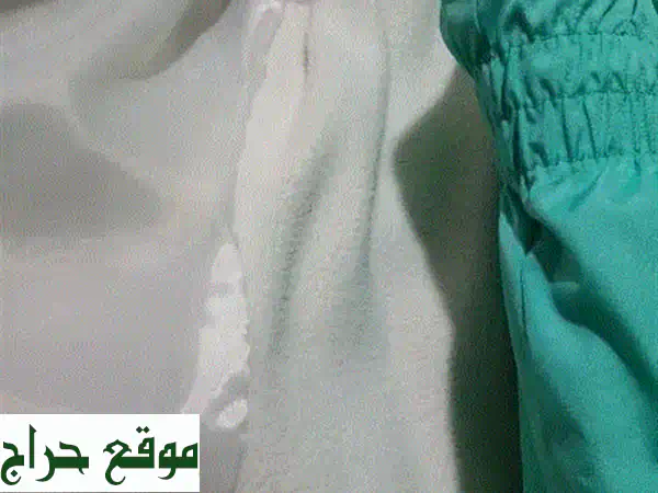 أناقة ودفء لا مثيل لهما: بدلة تزلج كارترز كاملة للبنات (جاكيت وأوفرول) مقاس 5-6 سنوات - بحالة ممتازة!