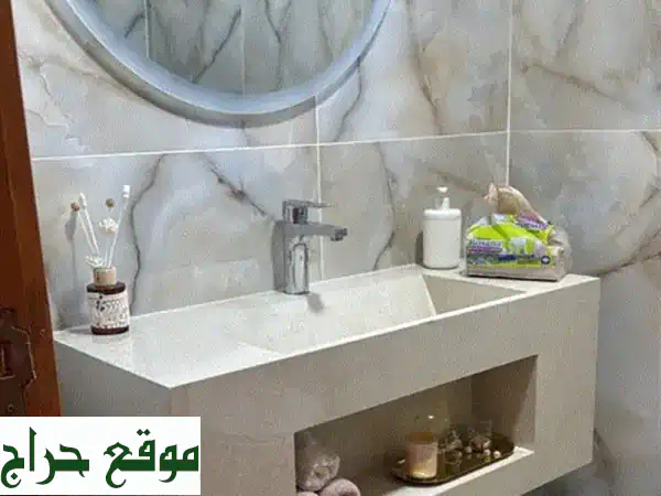 مغاسل سيراميك حسب الطلب: تصميمك الفريد لحمام أحلامك