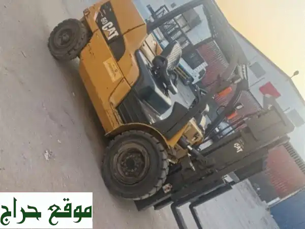 رافعة شوكية كاتربيلر 5 طن ديزل 2013 للبيع | جاهزة...