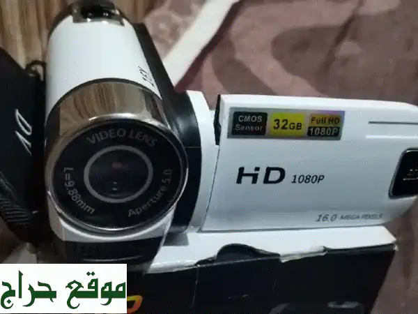 وضوح مذهل: كاميرا ديجتال 1080p Full HD لتصوير احترافي فائق الجودة!