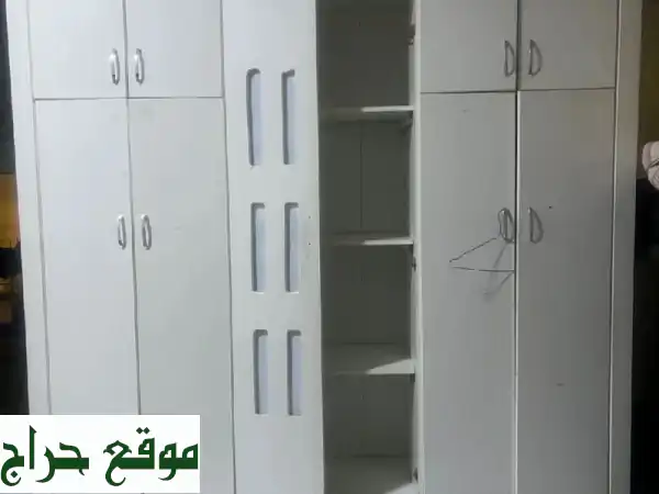 فك وتركيب أثاث الدمام الاحترافي | تركيب طاولات وكراسي بمهارة وسهولة