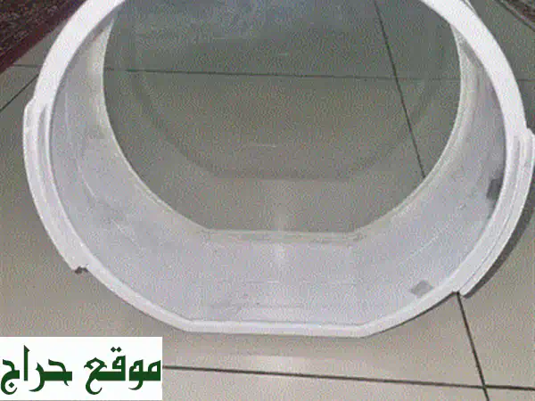 فرصة! حوض سمك صغير للبيع بحالة ممتازة جداً - 7 دينار بحريني فقط!