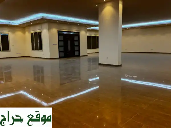 فيلا فخمة للإيجار بالجابرية 750م²: مثالية...
