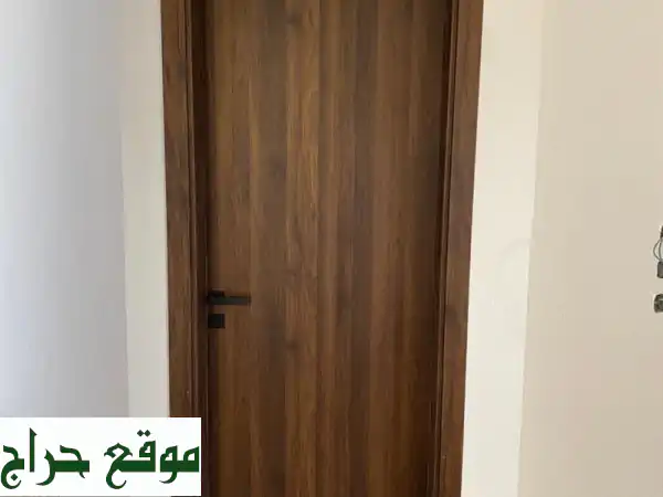 أبواب WPC مقاومة للماء، مغاسل رخام وديكورات داخلية فاخرة