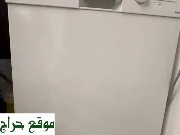 غسالة صحون بيضاء (مستعملة) بحالة ممتازة للبيع -...