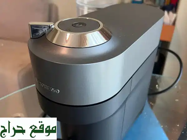 فرصة مميزة: ماكينة NESPRESSO VERTUO بحالة ممتازة - قهوتك المفضلة بلمسة زر!