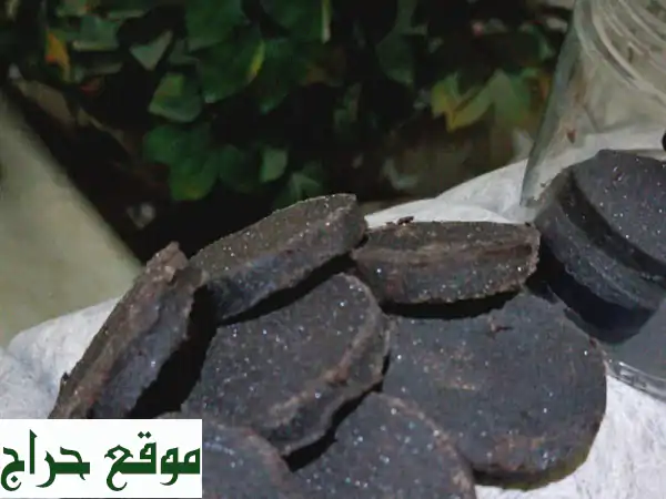 بخور إماراتي أصيل: عطور عربية فاخرة | 10 أقراص كبيرة بـ 120 د.إ