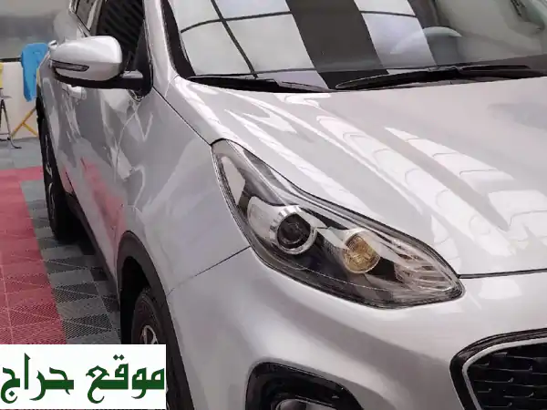 تلميع سيارات احترافي: داخلي، خارجي، شامل | أسعار تبدأ من 200 ريال!