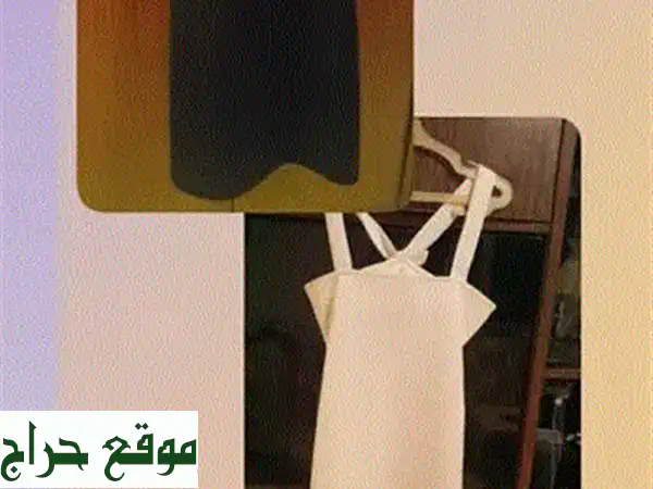 أناقة خالدة: 10 فساتين (5 أبيض و 5 أسود) لجميع...