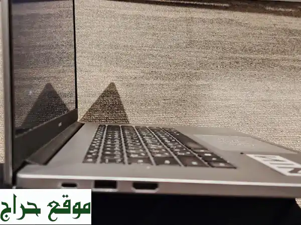 فرصة ذهبية: لابتوب هواوي ميت بوك 15 مستعمل نظيف (شراء جرير) بسعر 1400 ريال!