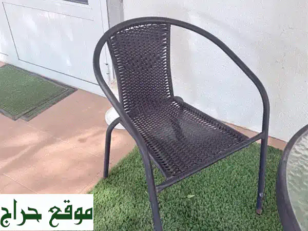 طاولة وكراسي حديقة: أثاث خارجي فاخر ومريح – جدد مساحتك الخضراء الآن!