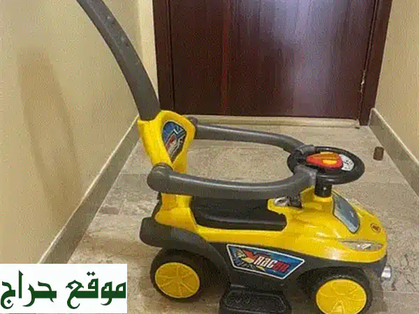 🚗 سيارة أطفال يدوية فاخرة | بحالة ممتازة ونظافة فائقة كأنها جديدة! (مستلزمات وألعاب أطفال)
