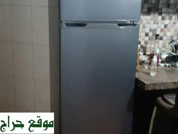 فرصة ذهبية: براد/ثلاجة شبه جديد للبيع في عوكر -...