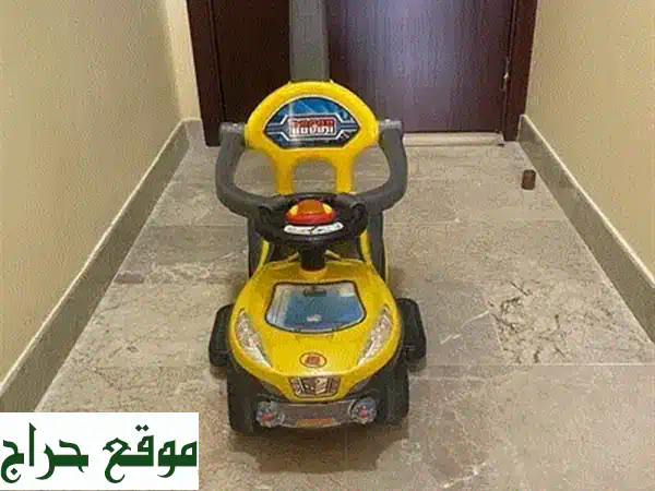 🚗 سيارة أطفال يدوية فاخرة | بحالة ممتازة ونظافة...